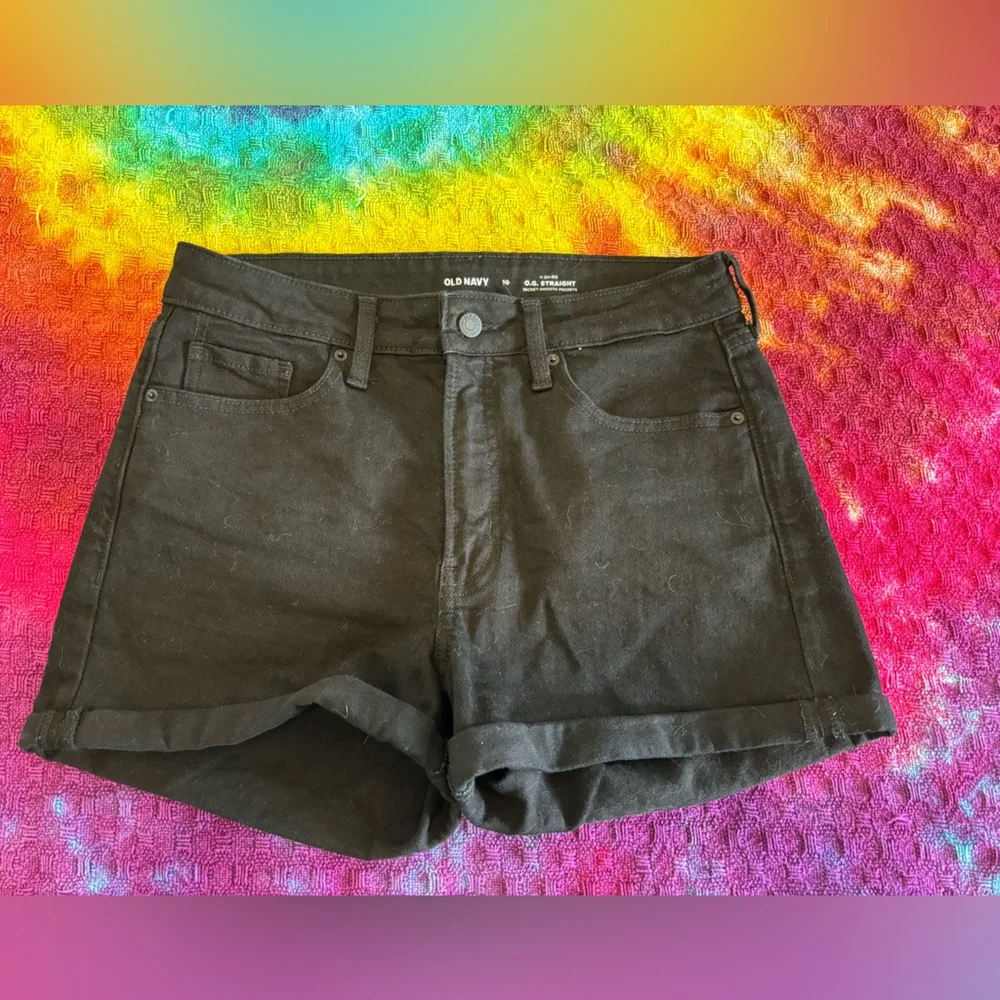 Old Navy Black Cuffed Denim Shorts - Picture 1 of 3